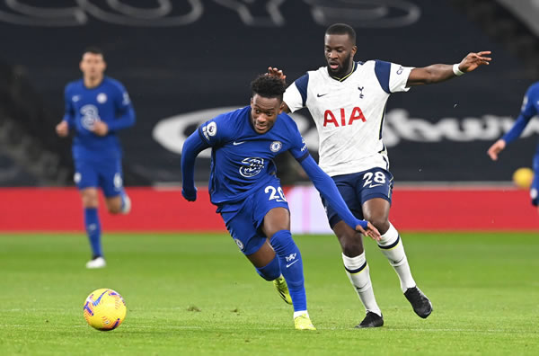 历史性一夜！中国队3-0越南，赢最大胜利，U23亚洲杯决赛对阵出炉