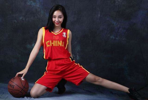 辽宁惨败26分！杨鸣拒换外援遭炮轰。